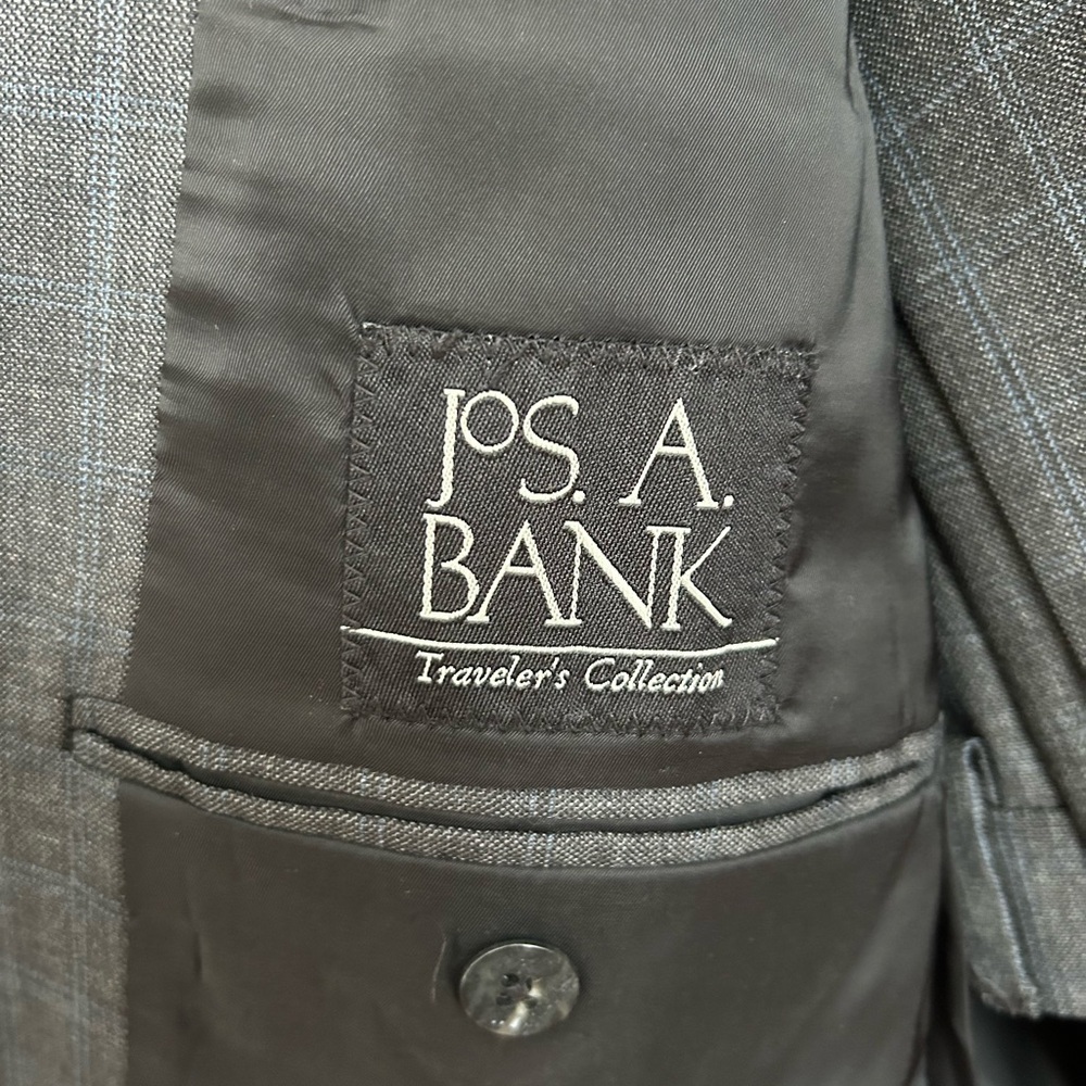*Great Pre-Owned* Jos. A. Bank Trader’s Collection Checkered Jacket (100% Wool) - Picture 3 of 5